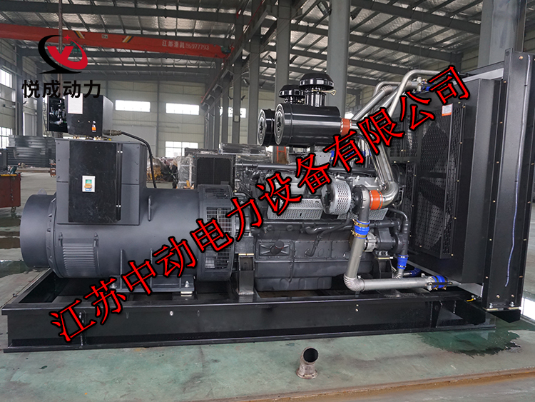 YC28H780松柴動(dòng)力700KW柴油發(fā)電機(jī)組